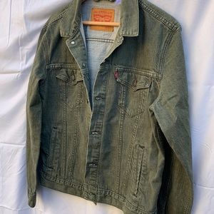 Mens Levi’s Denim Jacket, Large